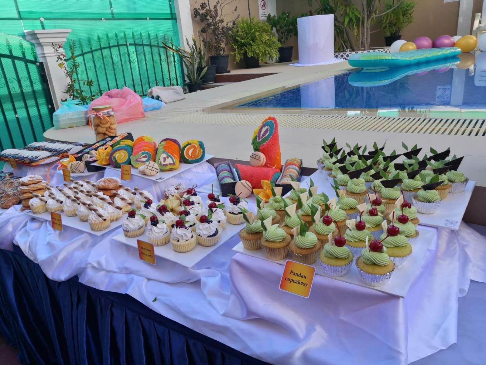 Abuharee Grand Hotel Addu City Exterior photo